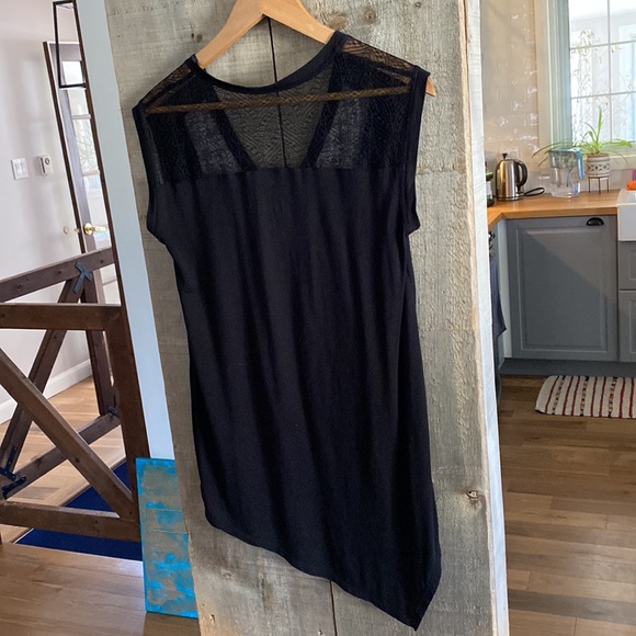 BCBG top - Picture 4 of 4